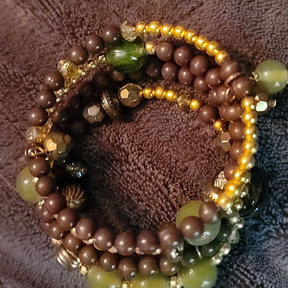 Ash Jewelry Bracelets - Picture 3 of 3